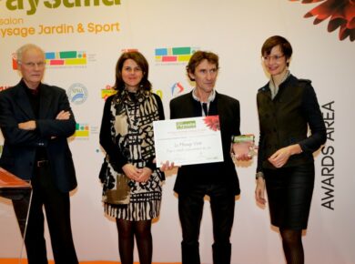 2015 La Mésange Verte reçoit le 1er prix Développement Durable au salon Paysalia